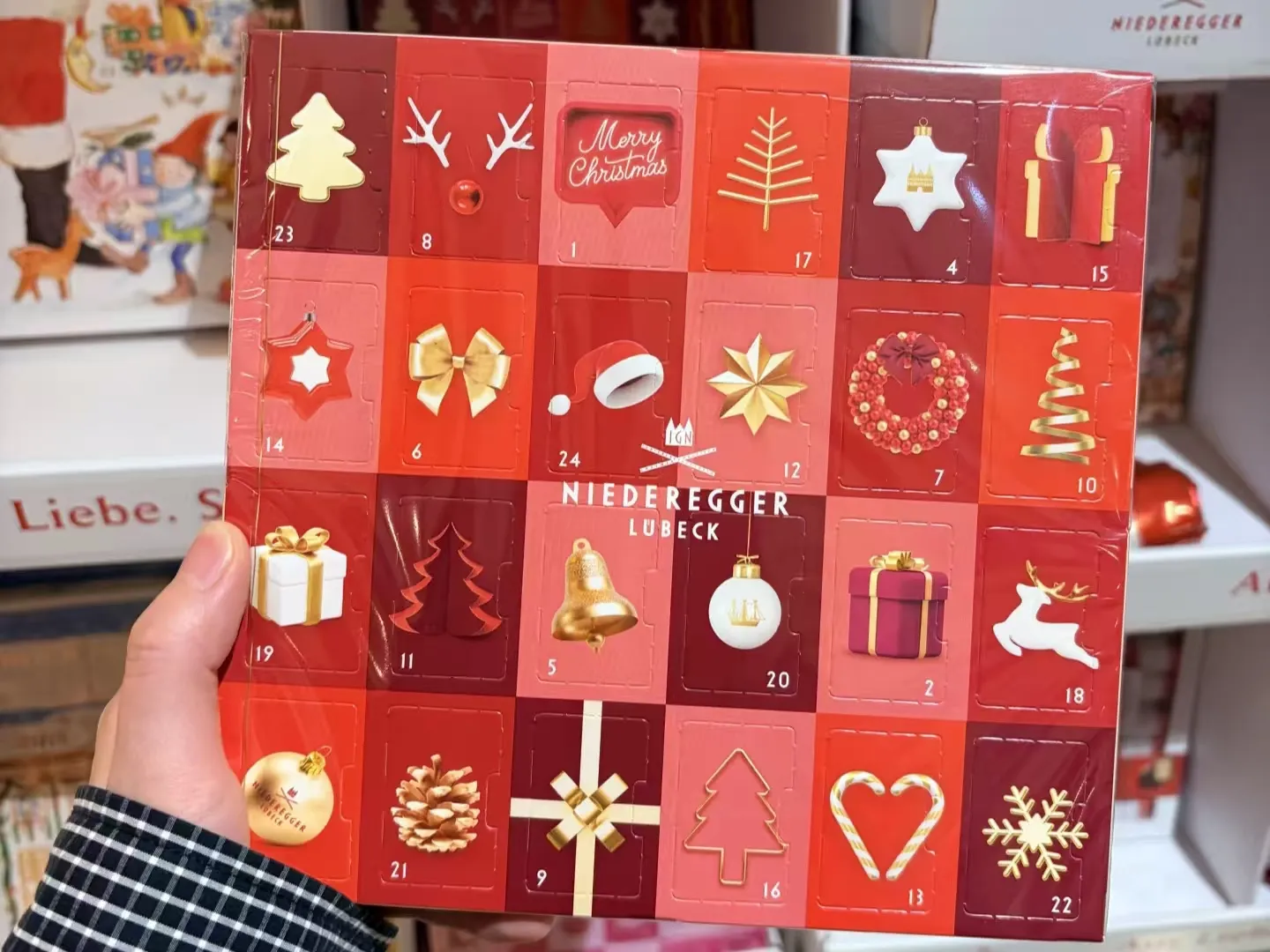 Уникатната вредност на хартиената божиќна кутија за слепи за подароци